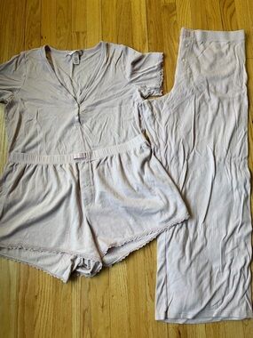 Victoria's Secret Light Pink Lounge Pajama Set - Top, Shorts & Pants XXL